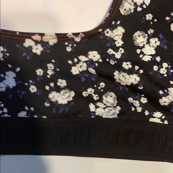 Sold  with tags VS PINK Ultimate Sports Bra  Large - Picture 7 of 8